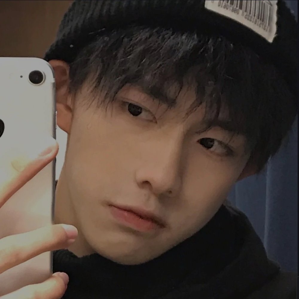 男生头像认准了你就一定是你了你逃不掉了