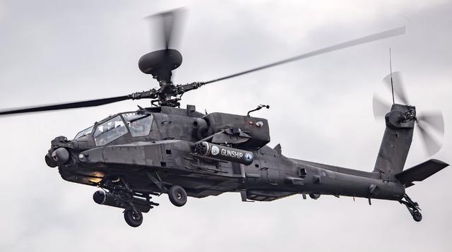 阿帕奇军用直升机图片