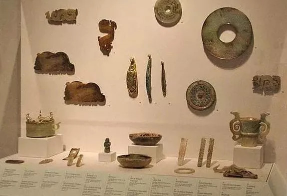 金村|这个村子，被外国人挖了6年，掘开8座大墓，盗走了数千件宝贝！