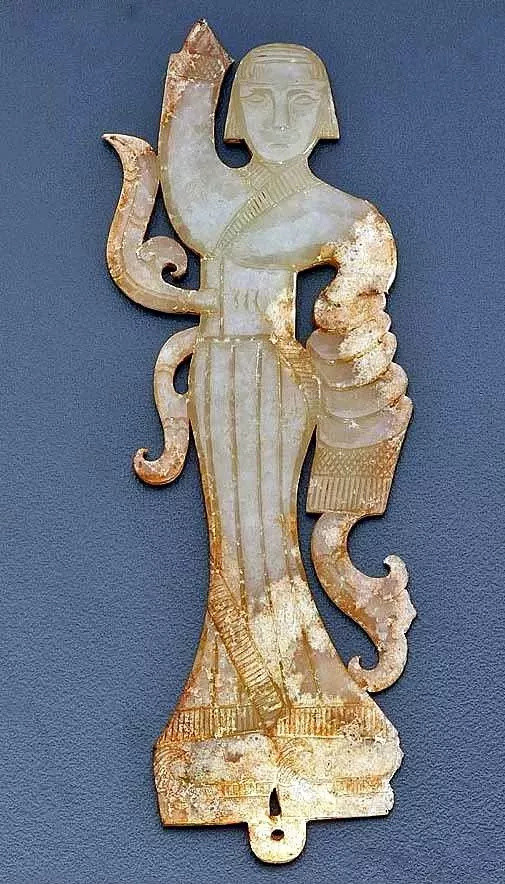 金村|这个村子，被外国人挖了6年，掘开8座大墓，盗走了数千件宝贝！