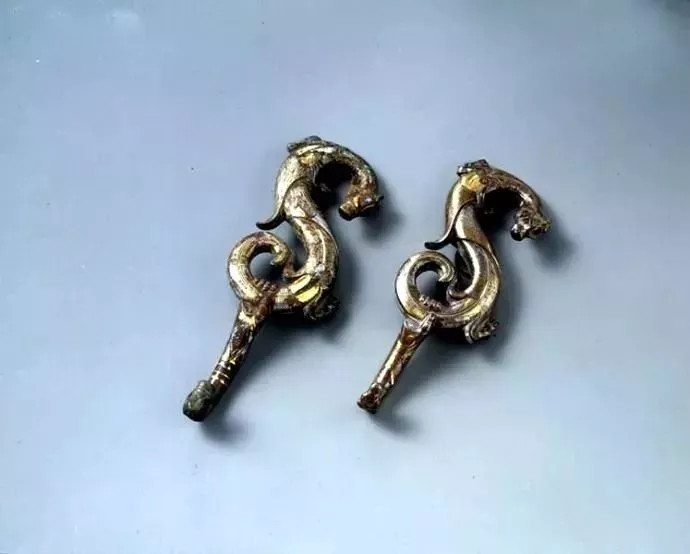 金村|这个村子，被外国人挖了6年，掘开8座大墓，盗走了数千件宝贝！