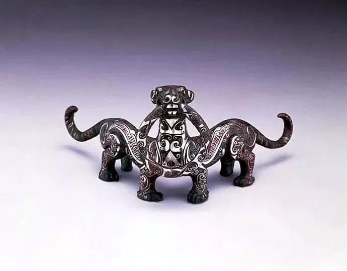 金村|这个村子，被外国人挖了6年，掘开8座大墓，盗走了数千件宝贝！