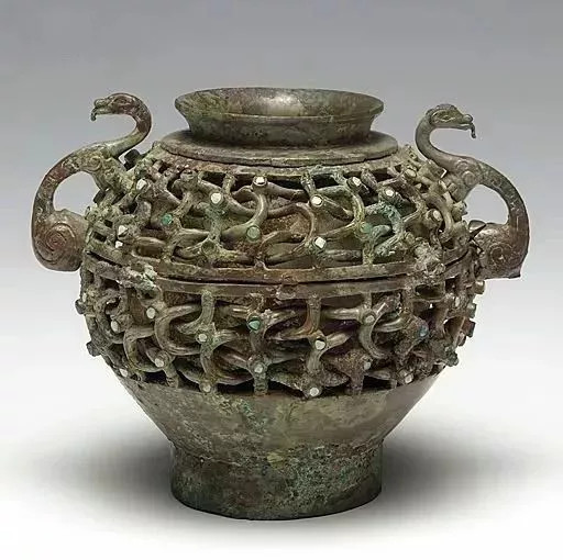 金村|这个村子，被外国人挖了6年，掘开8座大墓，盗走了数千件宝贝！