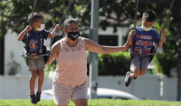 美国_社会|两周内美国近10万名学生感染新冠
