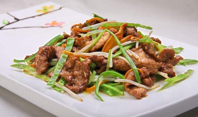 美食推荐 酱椒猪脚皮 山椒蹄花 麻辣肚丝 果香金针炒鹿肉 腾讯新闻