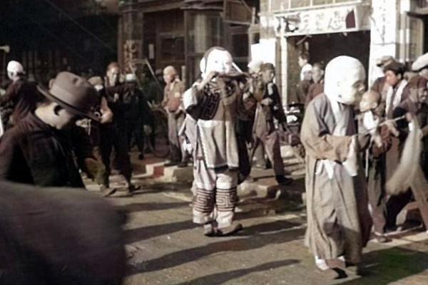 压迫下的无奈 1939年给昭和天皇庆生的山西艺人 腾讯新闻