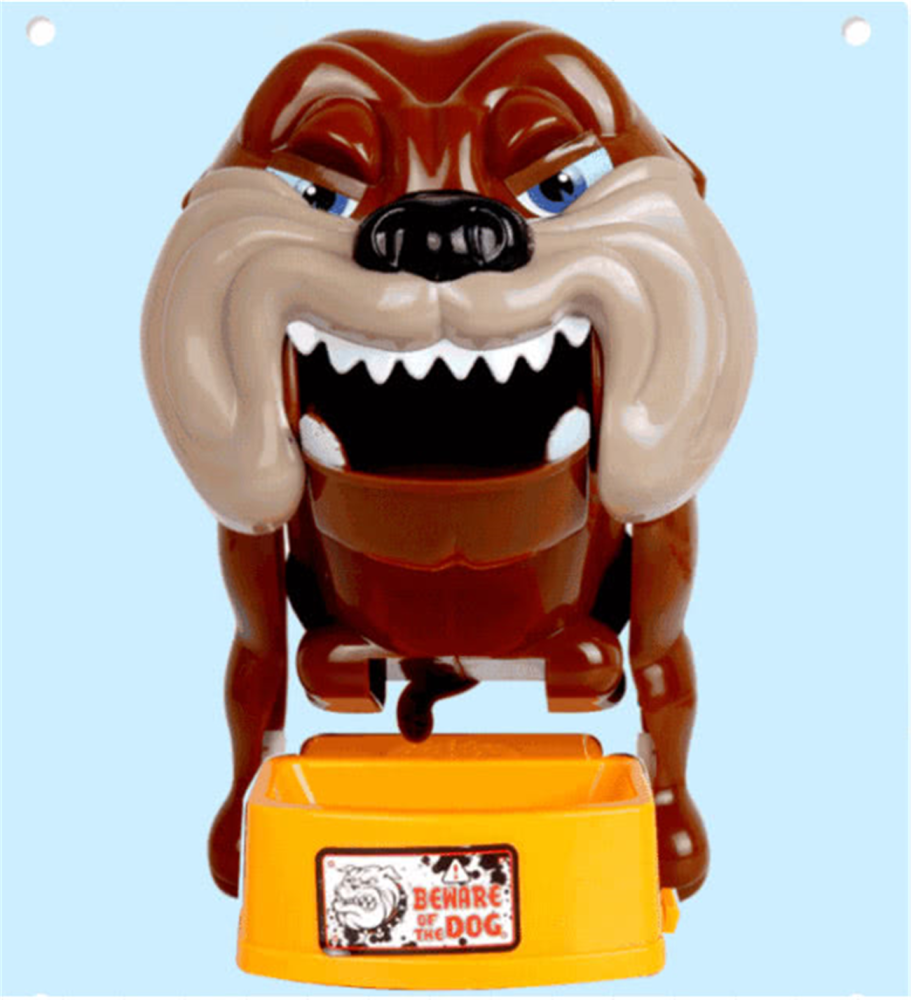 最火的整蛊玩具你都知道哪几个别对陌生人用网友会被打的