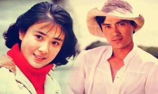 1989年,傅艺伟认识了高度,他不是什么圈内人士而是一个舞蹈老师.