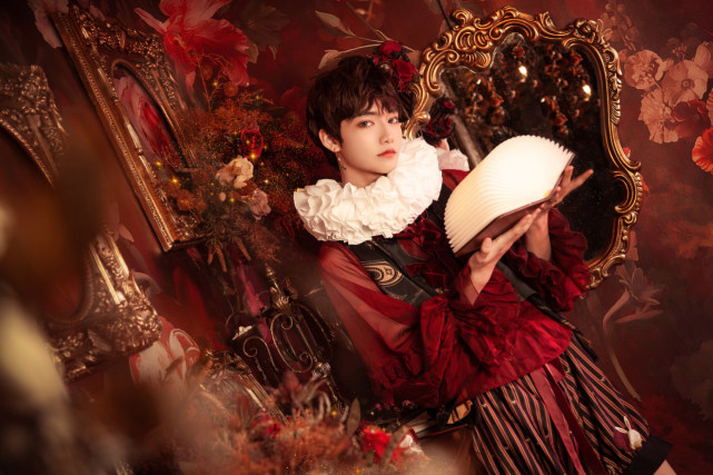 爱丽丝梦游仙境三月兔cosplay