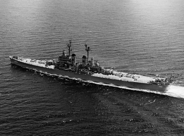 1952年的cl-144伍斯特号巡洋舰,可以看见其后甲板根本没有mk.