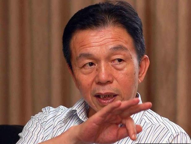 他靠卖 女性用品 成首富 如今热衷慈善 座驾非同寻常 腾讯网