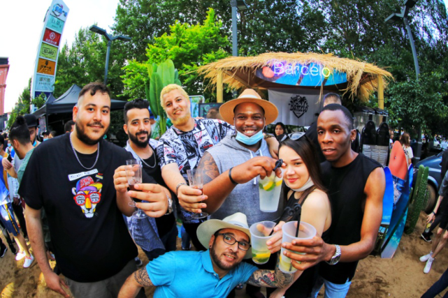 看,沙滩 乐队 集市……恢复浓郁烟火气的学府凯德广场好美!