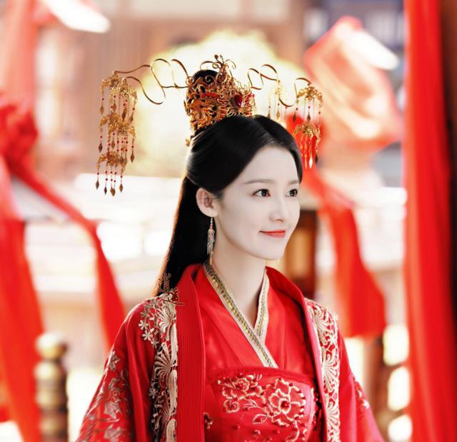 余生请多指教|《余生》即将上线，肖战携手三部作品回归，仍是娱乐圈顶流