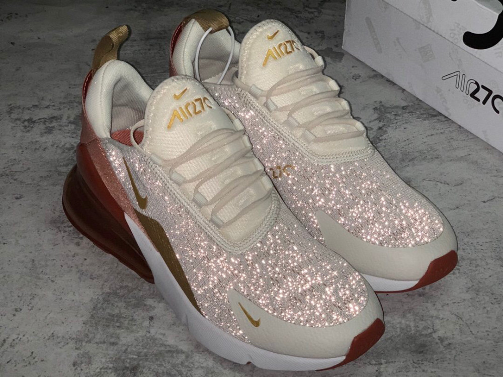 耐克air max 270 满天星半掌气垫跑鞋 ah6789-203