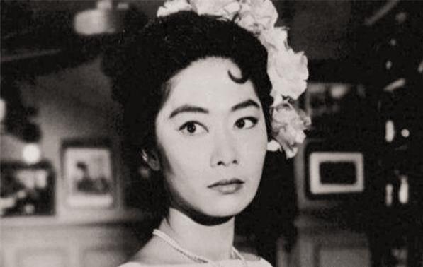 她反对包办婚姻,假装有精神病,未婚夫得知后:精神病我也娶|黎绍芳|袁