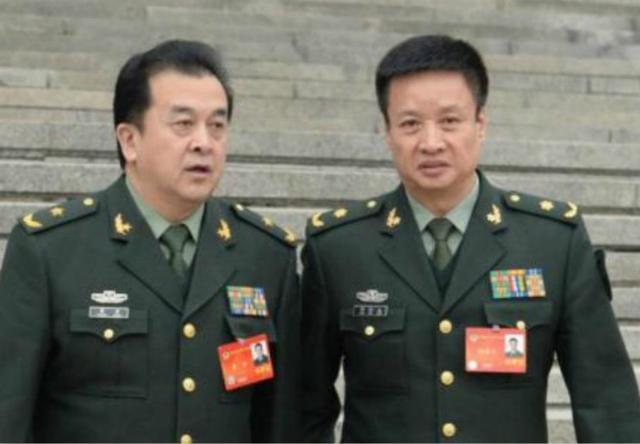 国家一级演员|五年前，国家一级演员黄宏上午被免职，下午就被带走，今现状堪忧