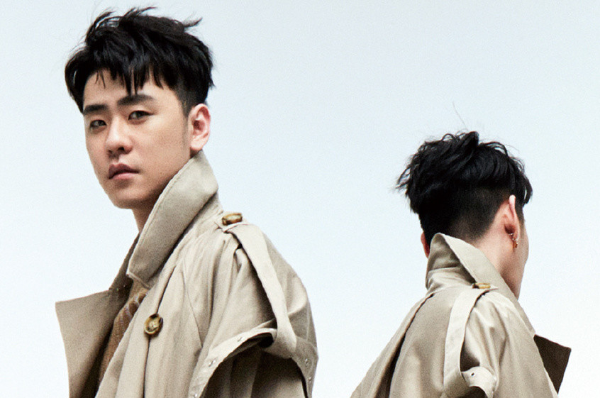 瞧不起二奶奶德云社张云雷新杂志开售商家低估销量服务器秒崩