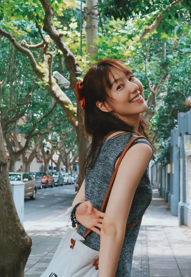 舞林大会|无辜的王冠：凭《舞林大会》大火却被央视辞退，还被传恋上已婚男