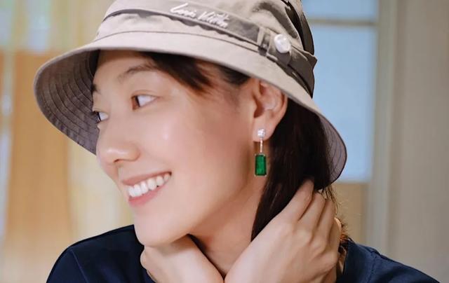 舞林大会|无辜的王冠：凭《舞林大会》大火却被央视辞退，还被传恋上已婚男