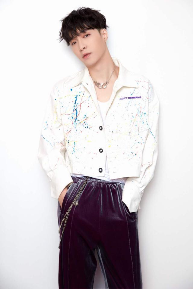 这就是街舞3|《这就是街舞3》终定档，发布会上网友全程想给王一博提裤子