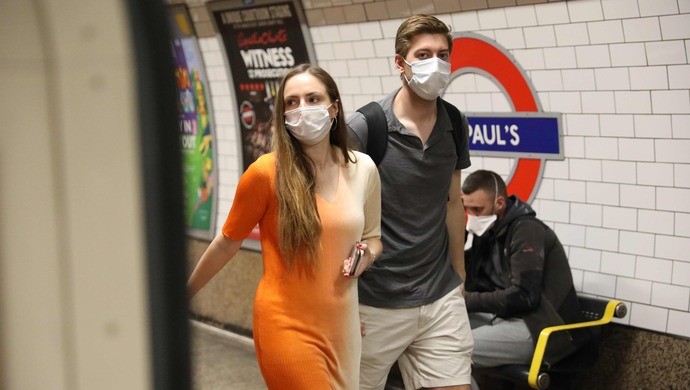 抗体|英国最新研究：新冠抗体可能持续不到三个月，专家：“群体免疫”没戏唱