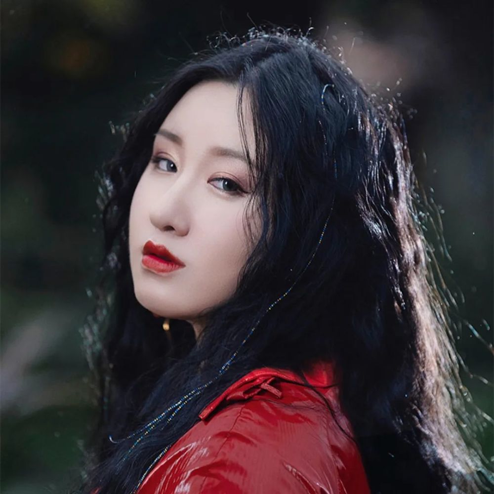 锤娜丽莎首支单曲《我的世界》全网上线