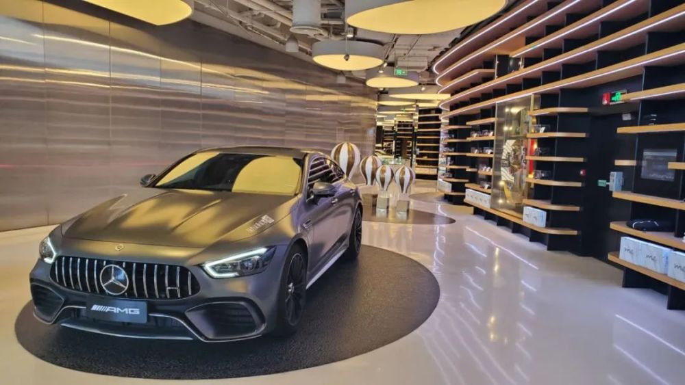mercedesme三里屯体验店关门谢客汽车品牌体验店该如何寻求真我