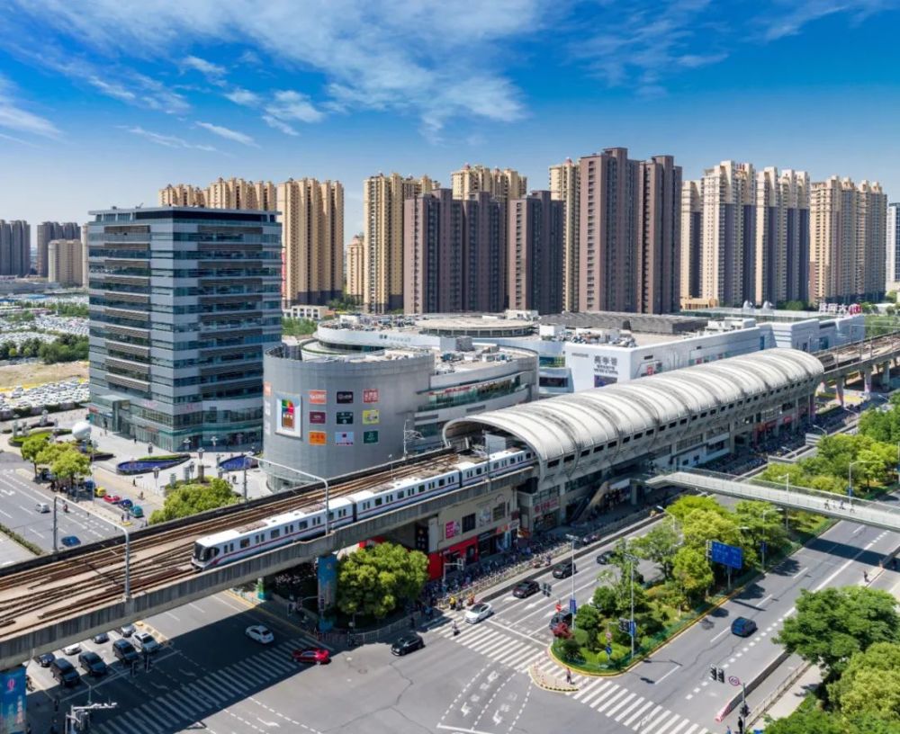 嘉亭荟二期目前土地已经出让,将于今年8月开工建设,计划于2023年年中