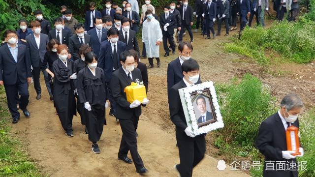朴元淳|首尔市长朴元淳回老家入土 大批支持者汇集现场送最后一程
