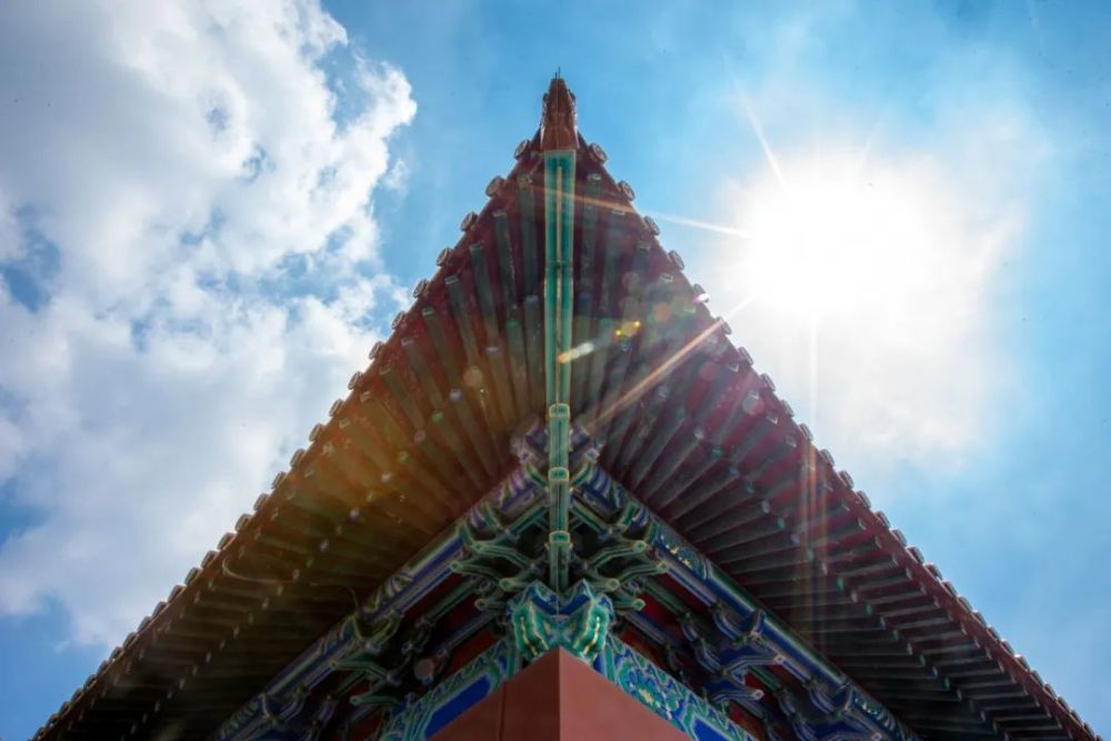 螭吻|屋脊上的千年守望，读懂孝陵神兽