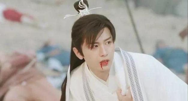 朱一龙|《重启》朱一龙又吐血，战损妆最好看的八位男演员，这三位成反面教材