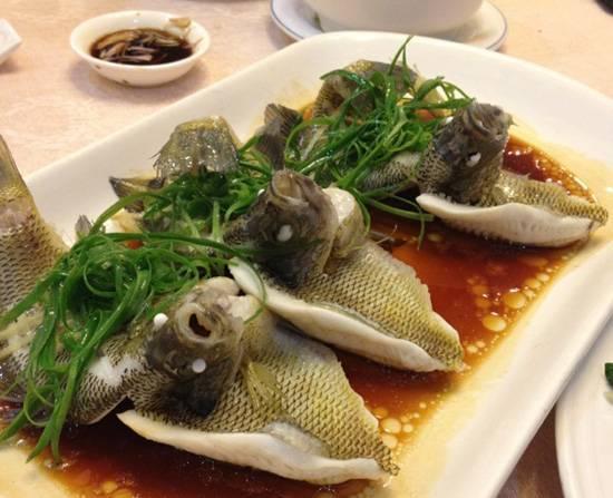 太阳鱼|太阳鱼，既能下油锅又可上餐桌，这样的入侵物种会泛滥成灾吗？