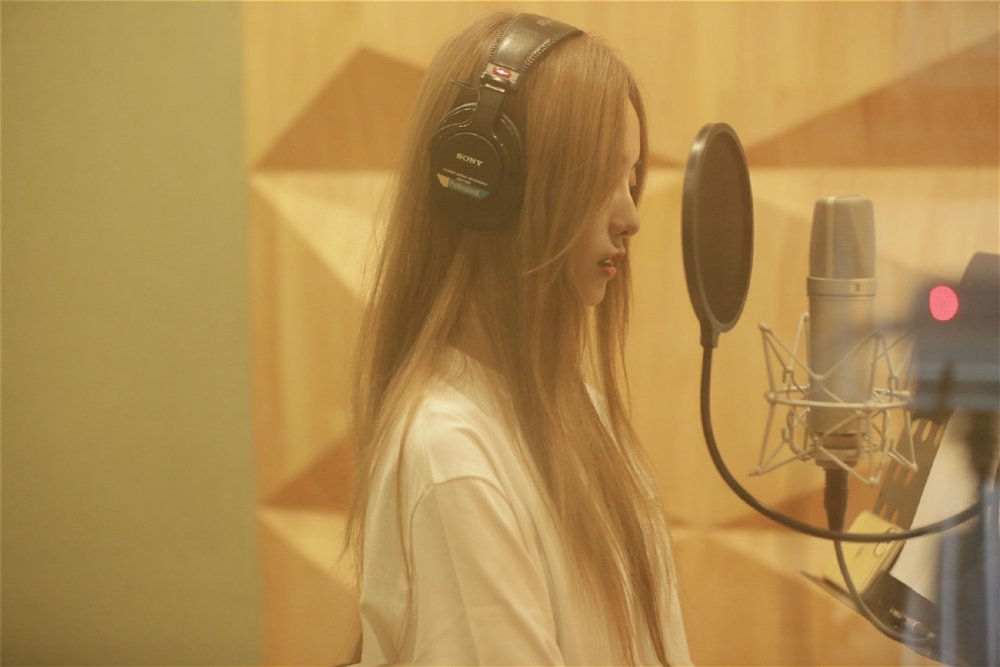 黄子韬|黄子韬多宠徐艺洋？首关注不算什么，把自己最喜欢的原创送出才甜