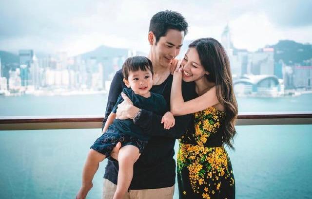 陈凯琳|TVB港姐冠军怀孕期间爆炸头示人，用特别方式公布二胎性别