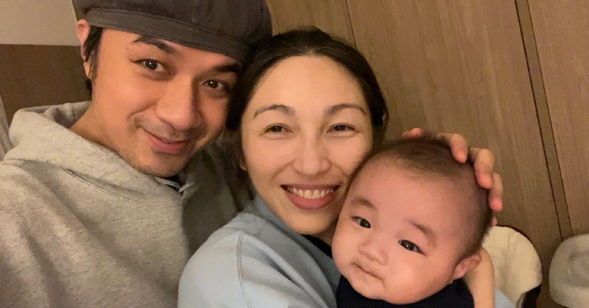 古巨基|古巨基结婚纪念日晒全家福，变身奶爸喂宝宝吃饭，怕感染病毒164天没出门