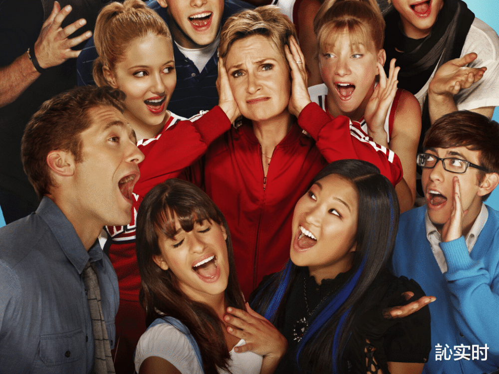 美国经典喜剧《欢乐合唱团-glee》于2009年播出,虽然已经过去多年