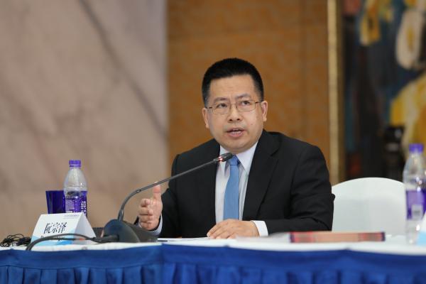 阮宗泽校准中美关系方向三做三不做