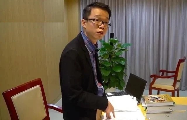 周立波|周立波终于回国，谈内心感受正能量，网友喊话他再去做一次尿检