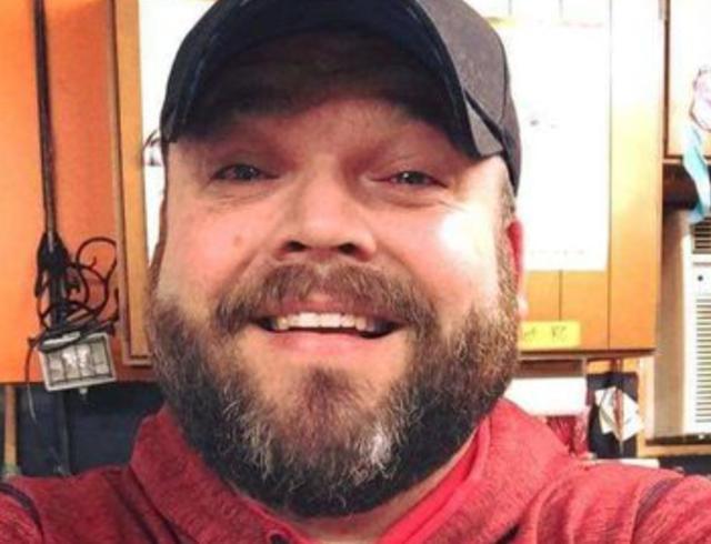 理查德·罗斯|美国退伍大兵不相信新冠，坚持认为这是炒作，结果死于新冠