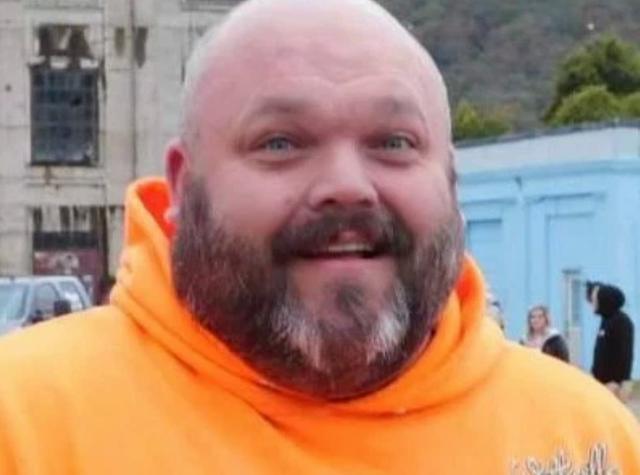 理查德·罗斯|美国退伍大兵不相信新冠，坚持认为这是炒作，结果死于新冠