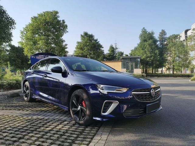 全面评测2020款君威gs20万级真正的驾驶者之车