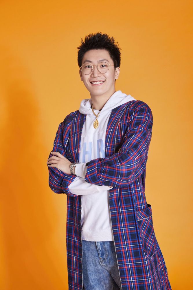 看似分手,反向结婚?管哥我们再也不跟你抢余霜了