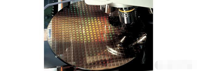 cpu里都有几十亿个晶体管万一坏掉几个还能用吗