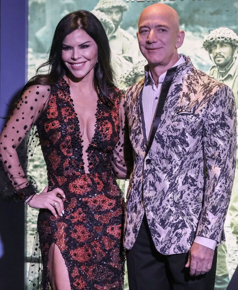 麦肯齐·贝索斯|麦肯齐：美国最新女首富，不简单！