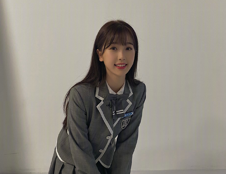 虞书欣无惧定义全新短发形象让人眼前一亮高级脸实锤了