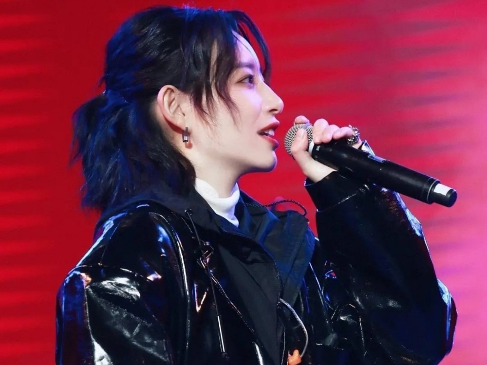 赵丽颖|赵丽颖被《浪姐》提名，张含韵表情暗示答案，颖宝不来是实力不足