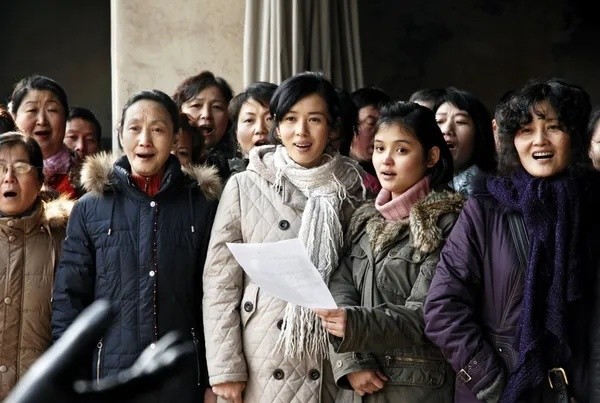 余男|余男和王全安、张雨绮、大S、汪小菲的情感纠缠