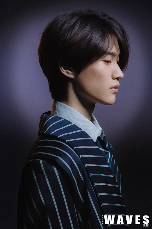 边天扬摩登大片释出 重现"素察"眼神杀