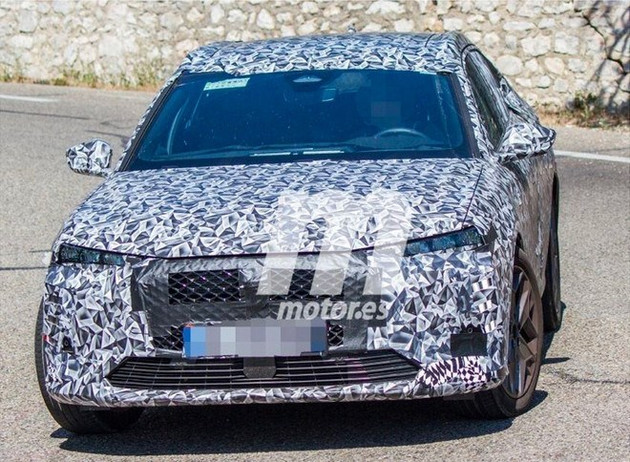 9月发布/油耗仅1.6L 全新DS 4插电混动版谍照曝光