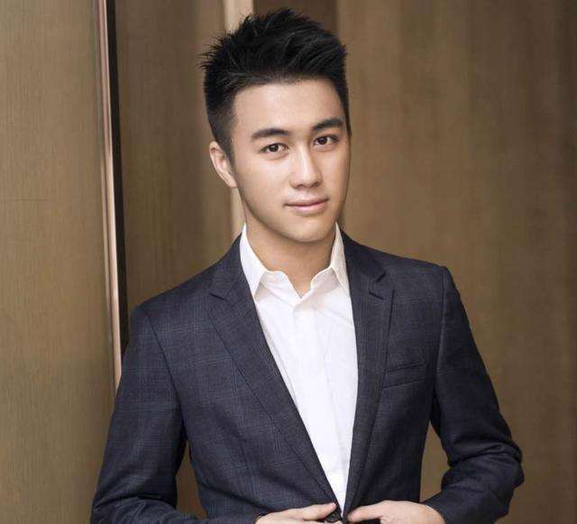 何鸿燊|赌王去世49天，何猷君回归事业何猷亨忙恋爱，子女各奔东西显凉薄